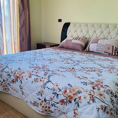Hotel Paradise Bilisht Extérieur photo