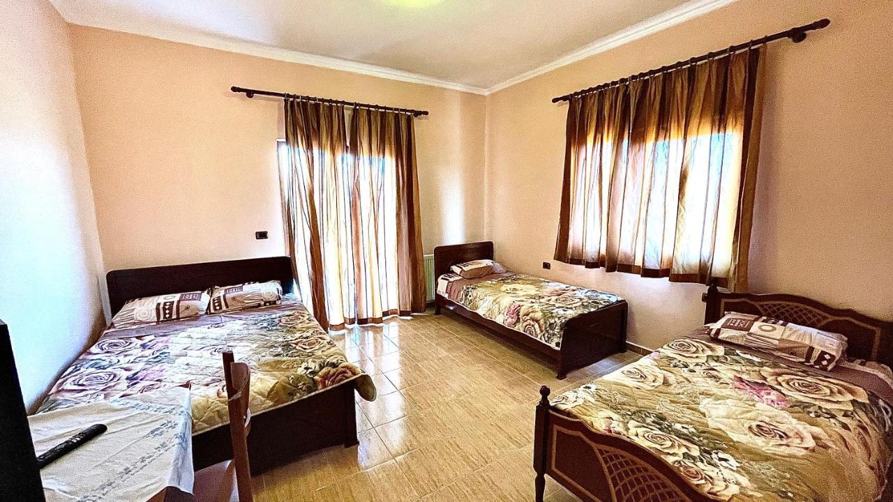 Hotel Paradise Bilisht Extérieur photo